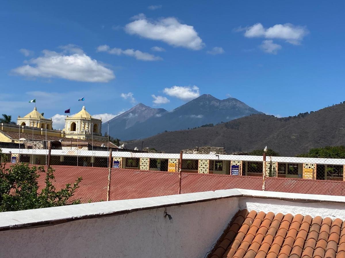 Parador De Antigua ภายนอก รูปภาพ